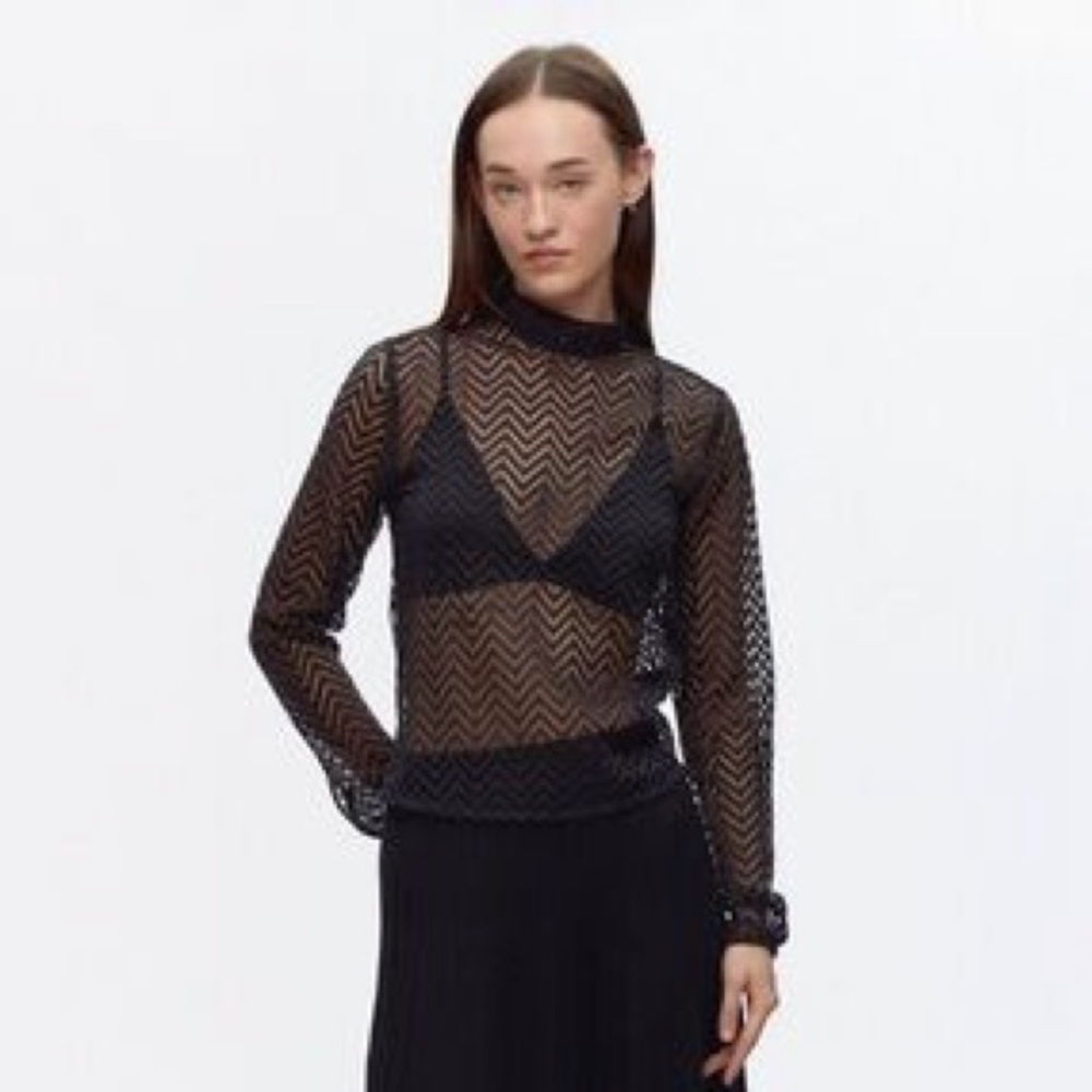 Kotn lace mockneck sheer long sleeve - Picture 1 of 4